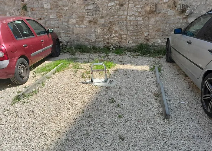 T&M Apartment With Parking In The Old Town