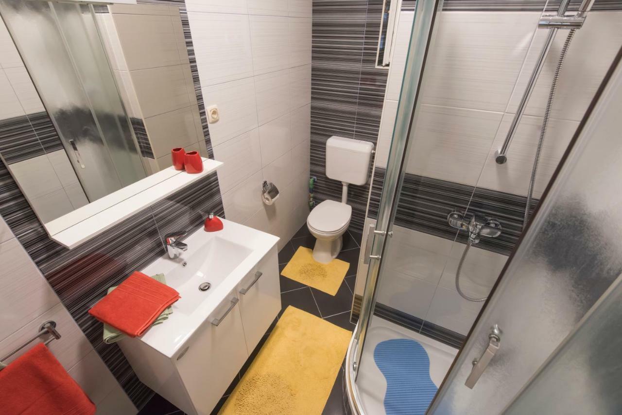 Apartment T&m With Parking In The Old Town Zadar